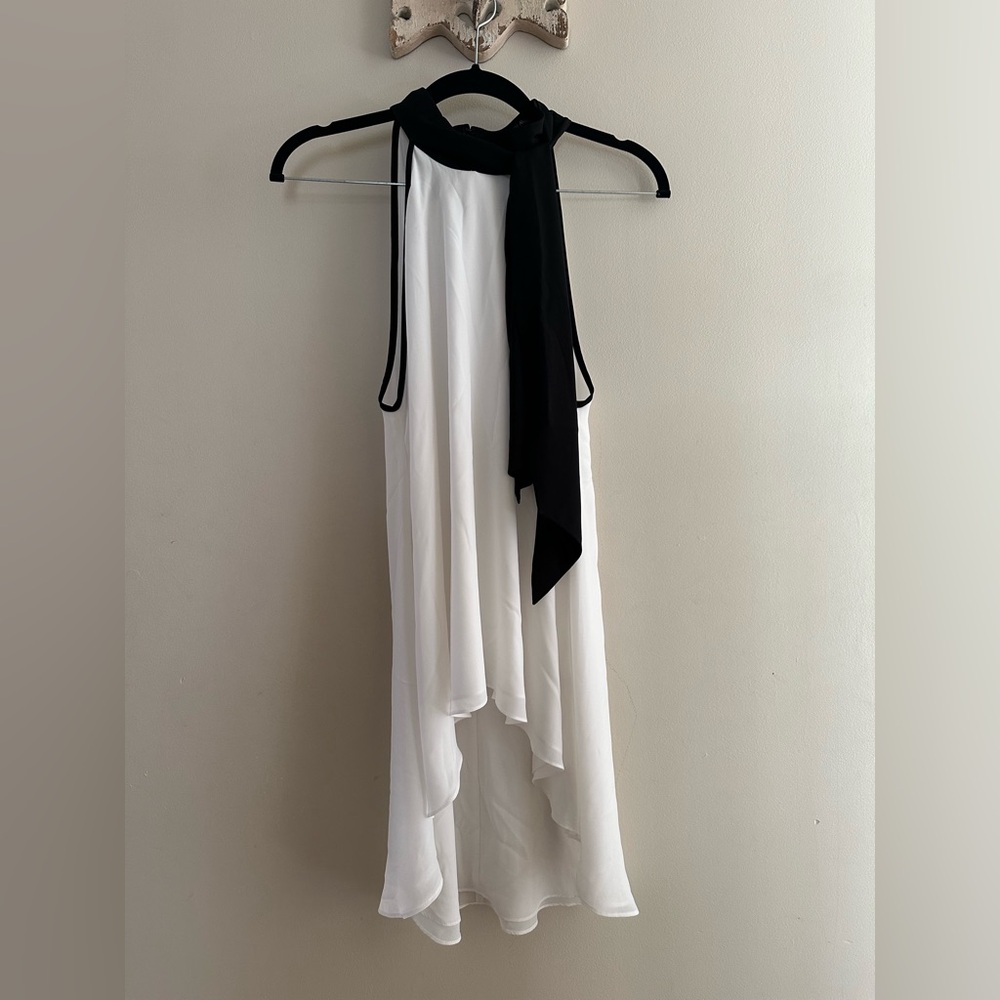 Saks Fifth avenue Tunic size Small